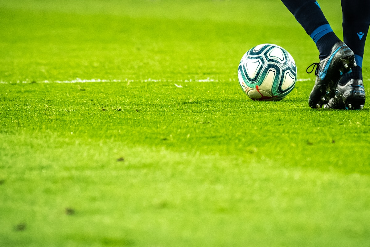德甲战报：勒沃库森 0-0 埃尔弗斯堡